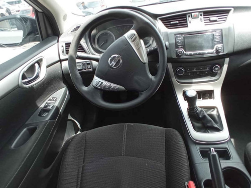 Imagen 9 de 12 de Nissan Sentra 2016 4p Advance L4/1.8 Man
