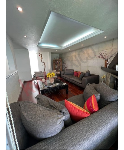Casa De Ensueño En Chiluca: Espacio Y Elegancia
