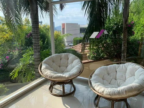 Contry La Silla - Residencia En Venta Zona Contry En Guadalupe N.l.