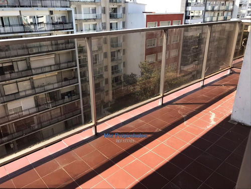 Imagen 5 de 8 de Comodo Apartamento Dos Dormitorios En El Corazon De Pocitos Cw177703