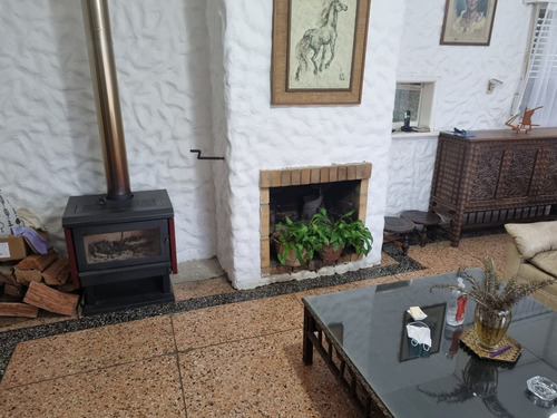 Imagen 4 de 18 de Venta En Atlantida, 4 Dormitorios, 2 Baños 399at