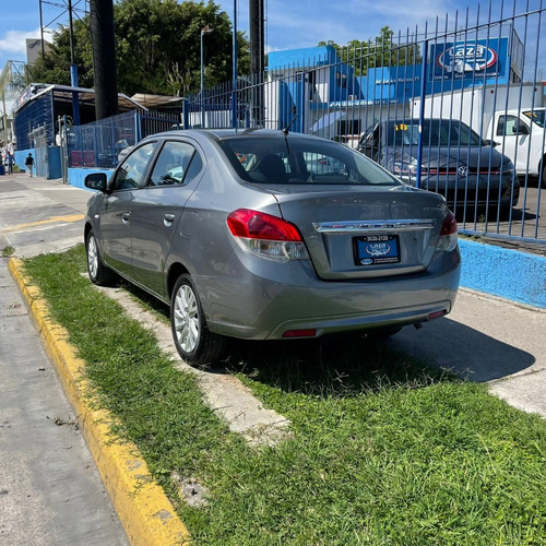 Imagen 5 de 13 de Dodge Attitude Sxt Manual 2018