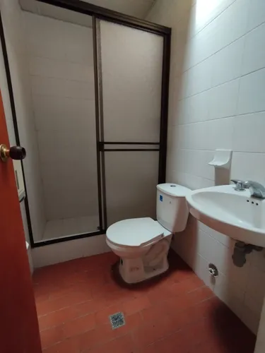 Edificio En Arriendo En Cuarto De Legua - Guadalupe. Cod A11642