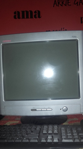 Monitor Compaq 7540