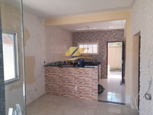 Imagem 8 de 9 de Casa Com 2 Quartos E Área Gourmet Em Unamar - Cf - Jmc110.1