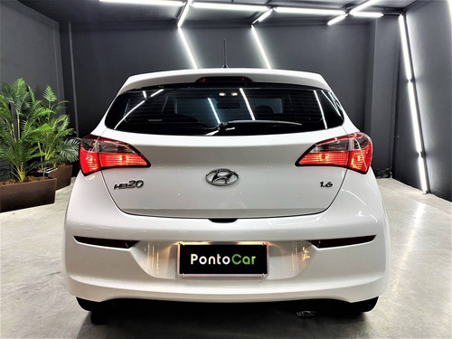 Imagem 11 de 15 de Hyundai Hb20 1.6 Comfort Plus 16v Flex 4p Manual