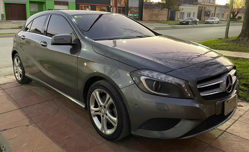 Imagen 1 de 13 de Mercedes-benz Clase A 1.6 A 200 At Urban 156cv Impecable
