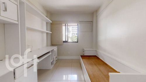 Imagem 27 de 30 de Apartamento - Ap00222 - 69488834