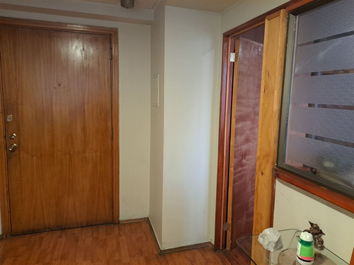 Oficina, Recepción, Privado, Baño, Estac. En C.financ. Vitac