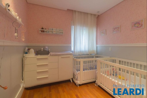 Imagem 9 de 15 de Apartamento - Campo Belo - Sp - 627170