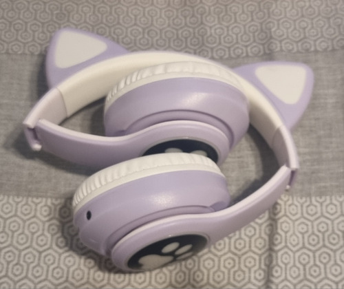 Audifonos Inalambricos Con Luces Modelo De Garito Stn-28 (Usado)