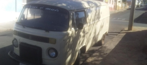 Imagem 1 de 9 de Volkswagen Kombi Clipper