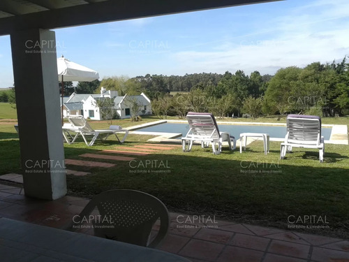 Casa De Campo En Ruta 104 Manantiales Con Piscina A Pocos Kms Del Mar