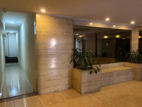 Imagen 2 de 14 de Venta Departamento 2 Amb.luminoso Exc Ubicacion V. Crespo