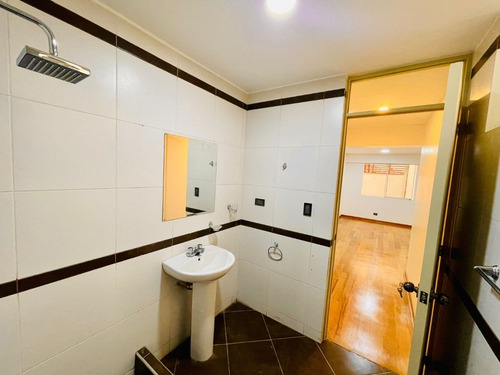 Imagen 9 de 12 de Departamento Duplex De 195 M² Totalmente Remodelado A Estrenar Remate !!