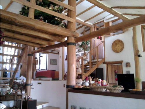Casa Modelo Mediterráneo En Altos De La Peña San Antonio De Los Altos