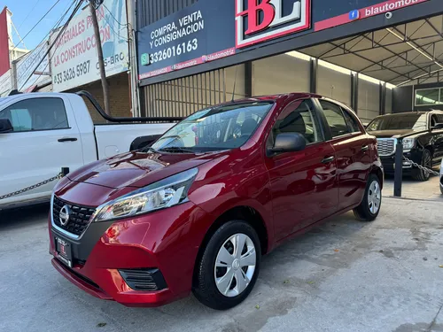 Nissan March 5p Sense L4/1.6 Aut