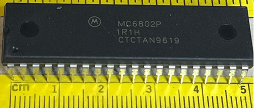 Circuito Integrado 6802 40 Pines Mc6802 Mc6802p Motorola