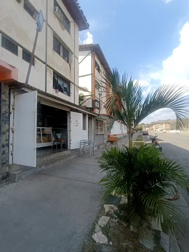 Se Vende Fondo De Comercio Y Local 55m2 - Ciudad Miranda Charallave