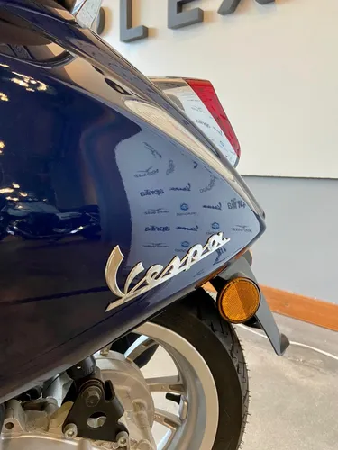 Vespa Primavera 150cc Italiana - Tasa 0 Bbva