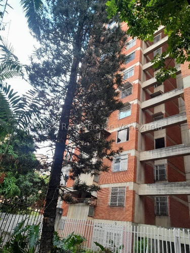 Apartamento En Venta  Urb. Mariperez Caracas. 24-24391 Yf