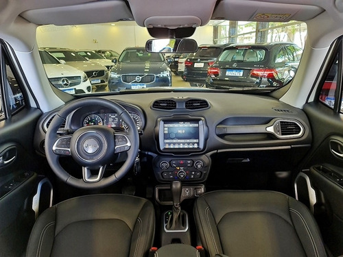 Imagem 3 de 4 de Jeep Renegade Longitude 1.8 4p Flex Aut