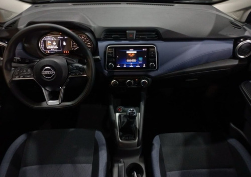 Nissan Versa 1.6 Advance