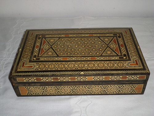 Antigua Caja Alhajero De Marqueterie Con Felpa Roja Interior