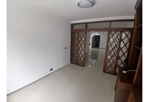 Renta Apartamento Amplio En La Circunvalar