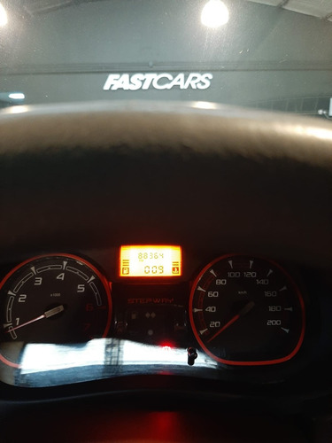 Renault Sandero Stepway 1.6 Confort 105cv