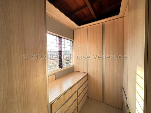 Edel Vargas Vende Bella, Amplia Y Moderna Casa En Cabudare