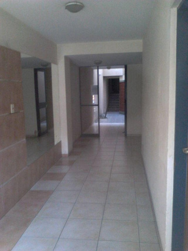 Imagen 7 de 10 de Crespo 1132 03 01