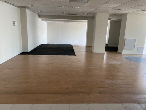 Renta Local Av. Adolfo López Mateos Sta. Cruz Del Monte