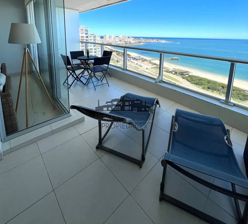 Venta Apartamento 2 Dormitorios Seasons Tower