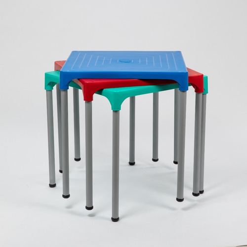 Imagen 2 de 4 de Mesa Lupe Plástica Y Apilable