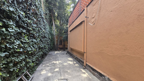 Terreno En Venta En Jardines Del Pedregal