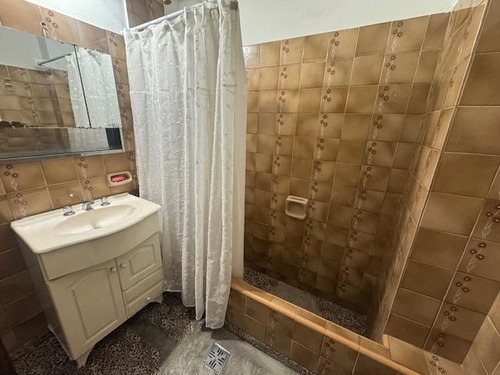 Departamento En Alquiler Ramos Mejia, 4 Ambientes, Apto Profesional