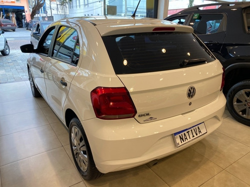 Imagem 4 de 10 de Volkswagen Gol 1.6 Msi Mb5