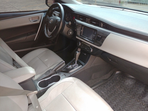 Imagen 11 de 18 de Toyota Corolla Gli