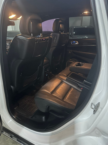 Jeep Grand Cherokee Summit