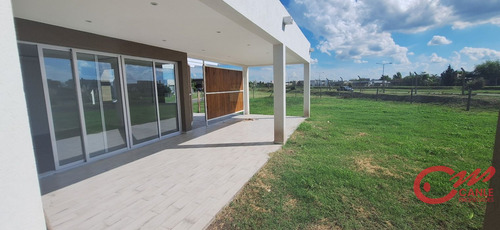 Venta Casa 3 Dormitorios San Sebastián