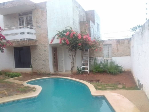 Imagen 2 de 28 de Townhouse Duplex Urb. Vistamar Conjunto Cerrado Solo 4 Townhouses