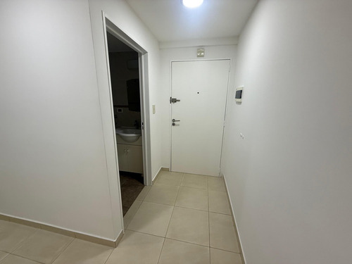 Hermoso Departamento 2 Ambientes Con Balcón