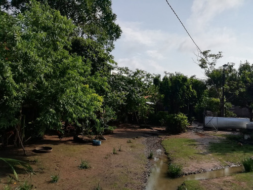 Imagen 10 de 14 de Vendo 1200 M2 En Cornel Oviedo Con Infraestructura En Oferta