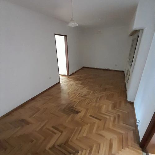 Imagen 7 de 14 de Venta Departamento 3 Amb San Martin Centro