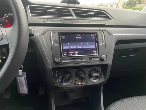 Volkswagen Voyage 1.6 Comfortline