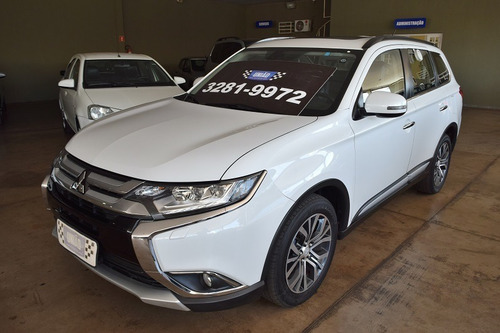Mitsubishi Outlander 2.2 4x4 Diesel Automático 2016