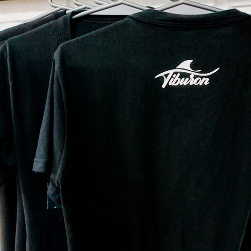 Imagen 4 de 5 de Remera Tiburón Modelo T1