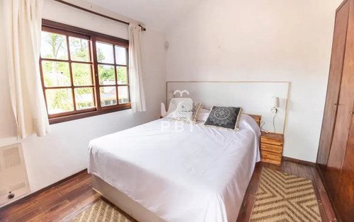 Venta De Casa 7 Dormitorios Playa Mansa - Ref : Pbi12802