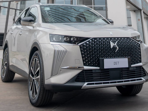 D.S. DS7 Crossback 1.6 Bastille 215 At8